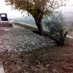 Sistemazione piazzale sopra parete di contenimento